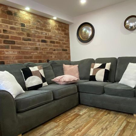 Nice Living Serviced Accommodations 2 코번트리 외부 사진
